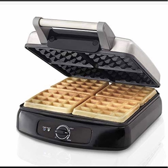 Farberware Other - ✅🆕 4-Slice Waffle maker Farberware in box